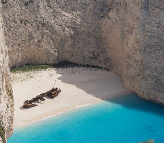 Shipwreck Beach Boat Cruise